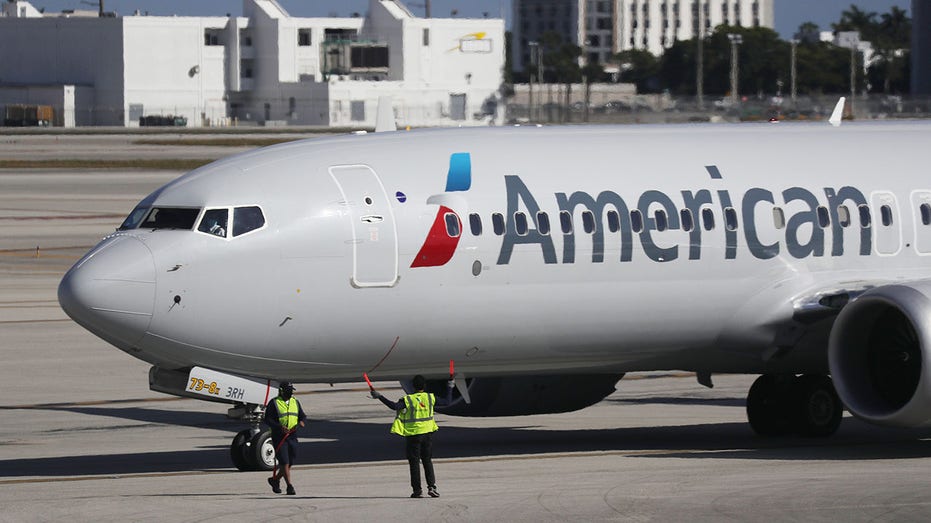 american airlines ground crew